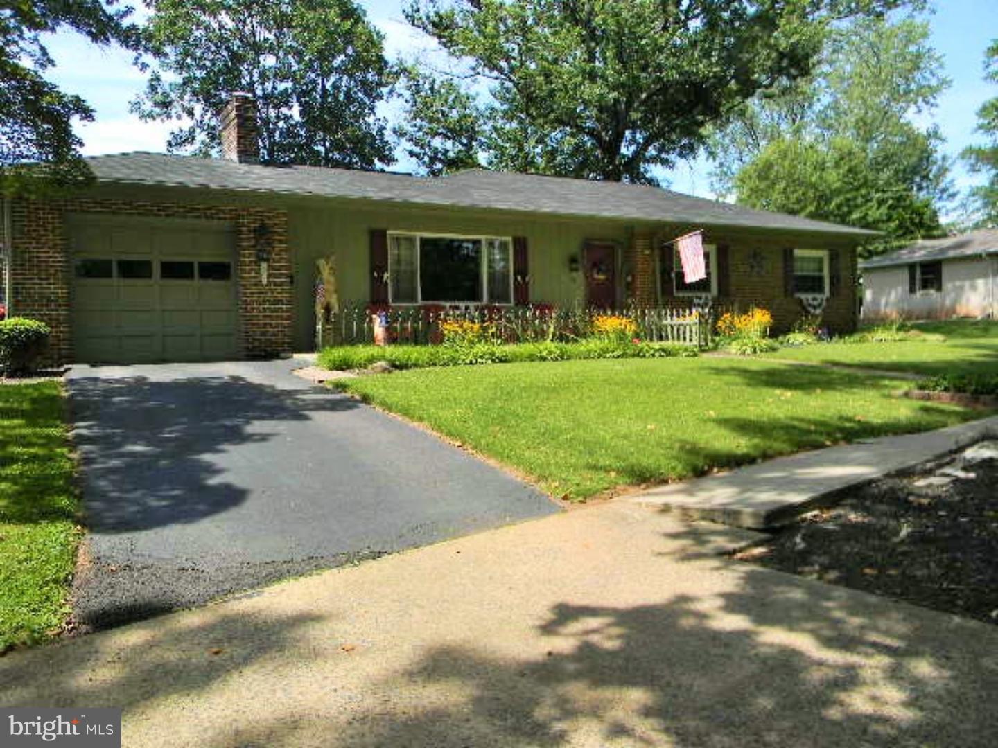 59 North Roland Street Pottstown, PA 19464 - Photo 3 of 25 Exterior Front