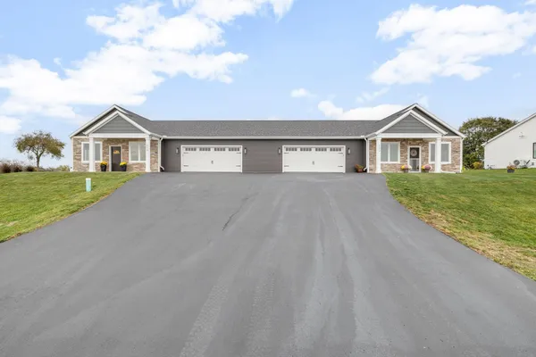 $374,900 | 234 Watertower Circle, Iron Ridge, WI 53035