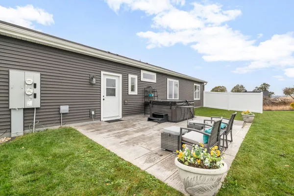 $374,900 | 234 Watertower Circle, Iron Ridge, WI 53035
