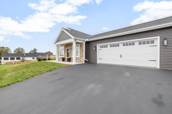 $374,900 | 234 Watertower Circle, Iron Ridge, WI 53035