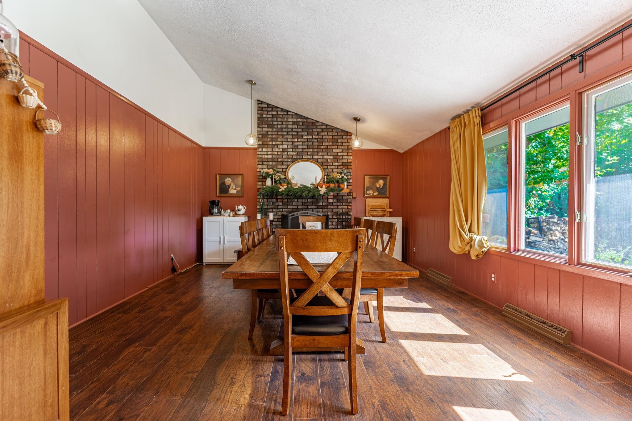 2607 Starkweather Road Rockford, IL 61107 - Photo 12 of 31 Gallery Image 12
