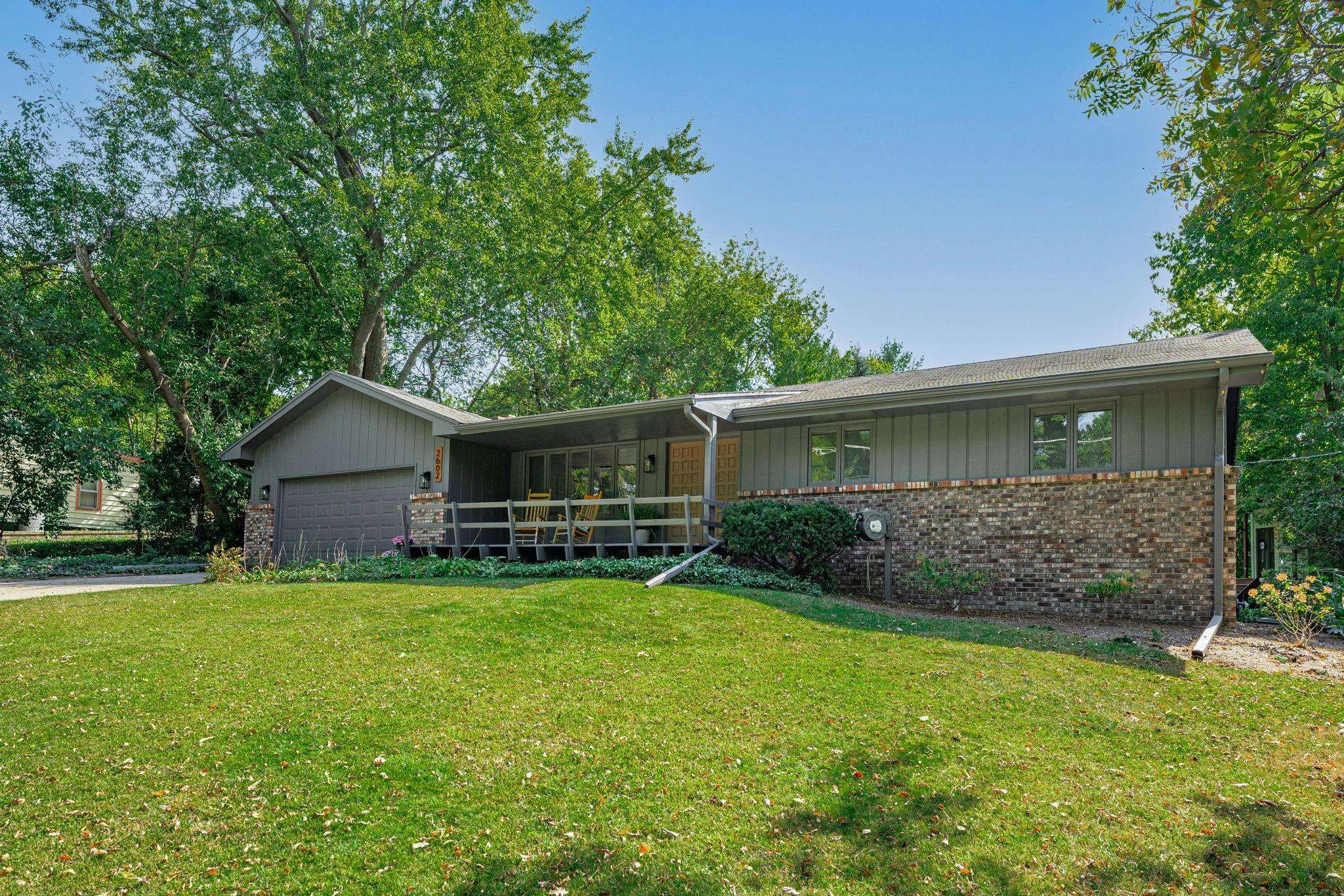 2607 Starkweather Road Rockford, IL 61107 - Photo 3 of 31 Gallery Image 3