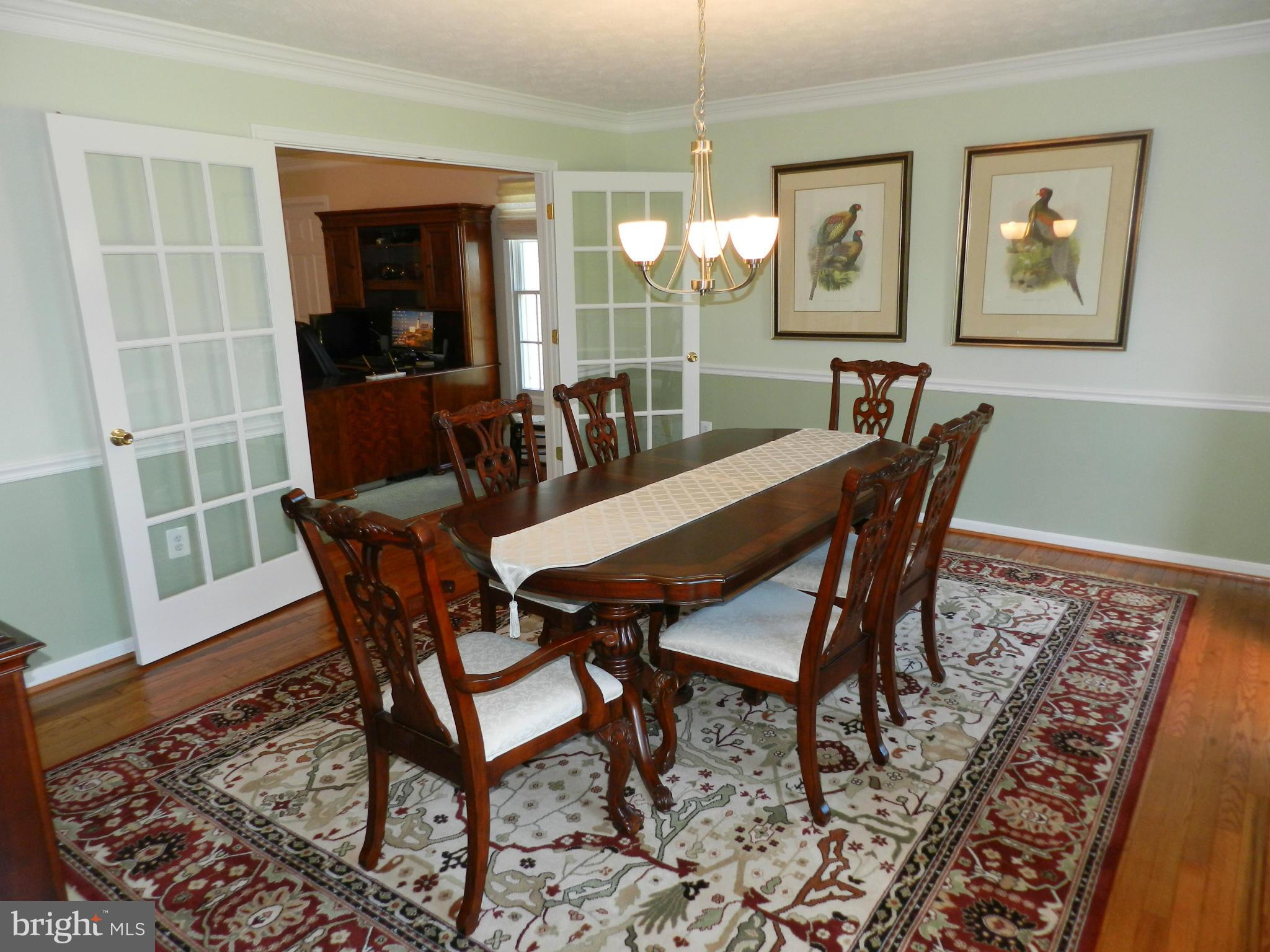 17201 Spates Hill Road Poolesville, MD 20837 - Photo 16 of 30 Dining Room