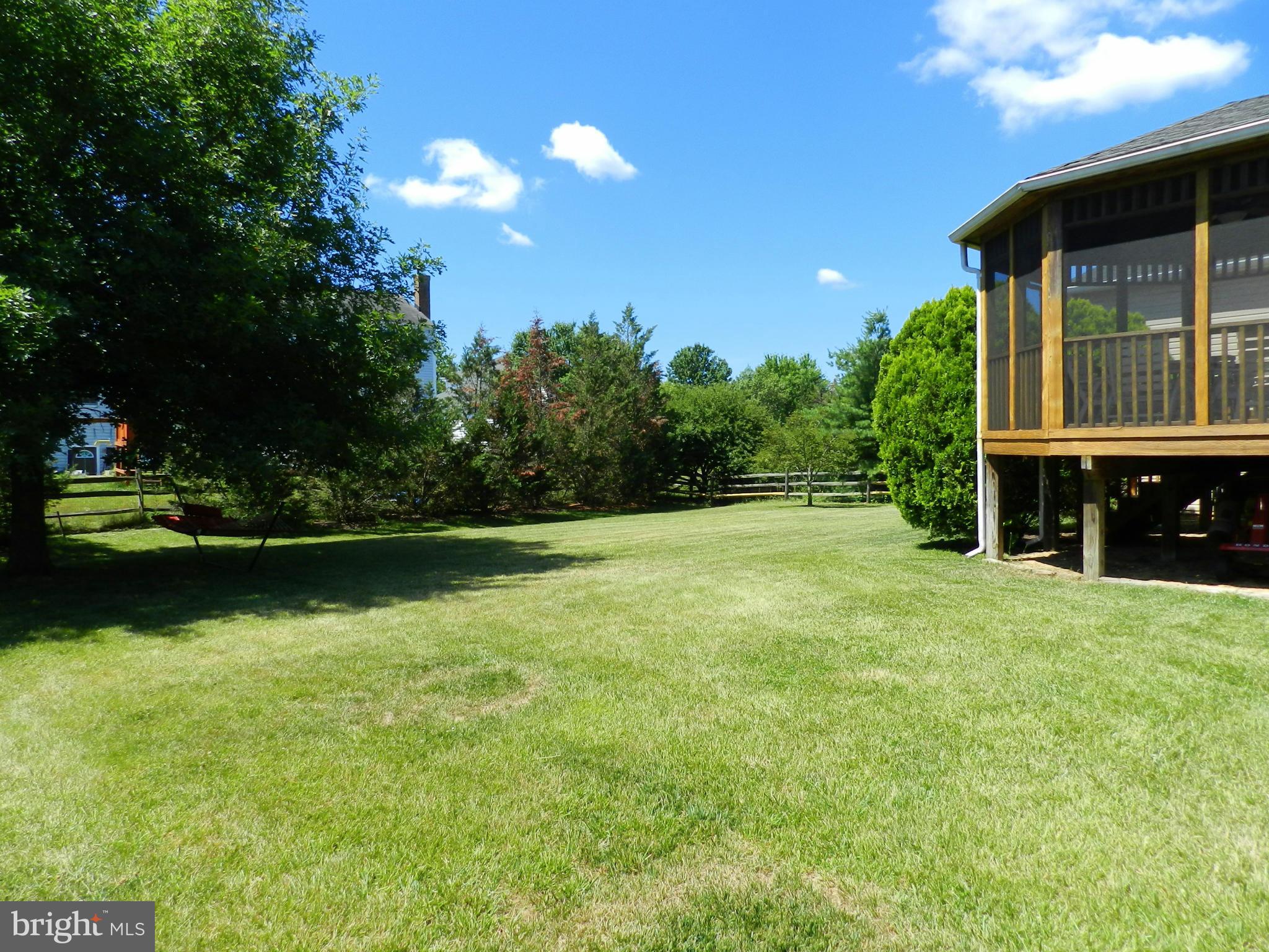 17201 Spates Hill Road Poolesville, MD 20837 - Photo 3 of 30 Exterior (General)