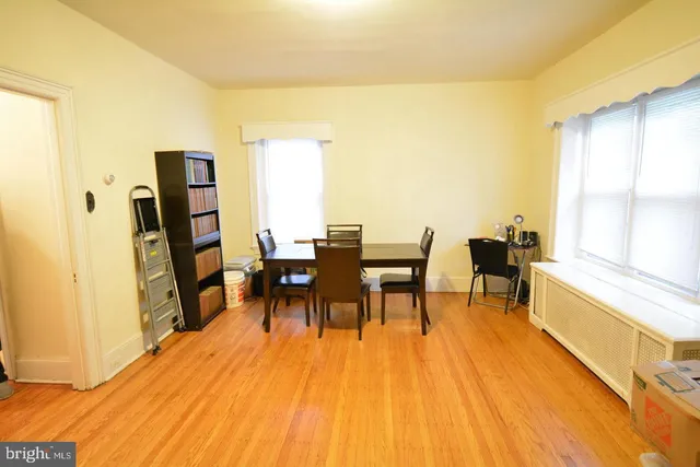 $1,000 | 5139 Pulaski Avenue, Unit 2F, Philadelphia, PA 19144