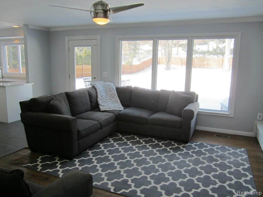 754 Birch Tree Lane Rochester Hills, MI 48306 - Photo 14 of 53