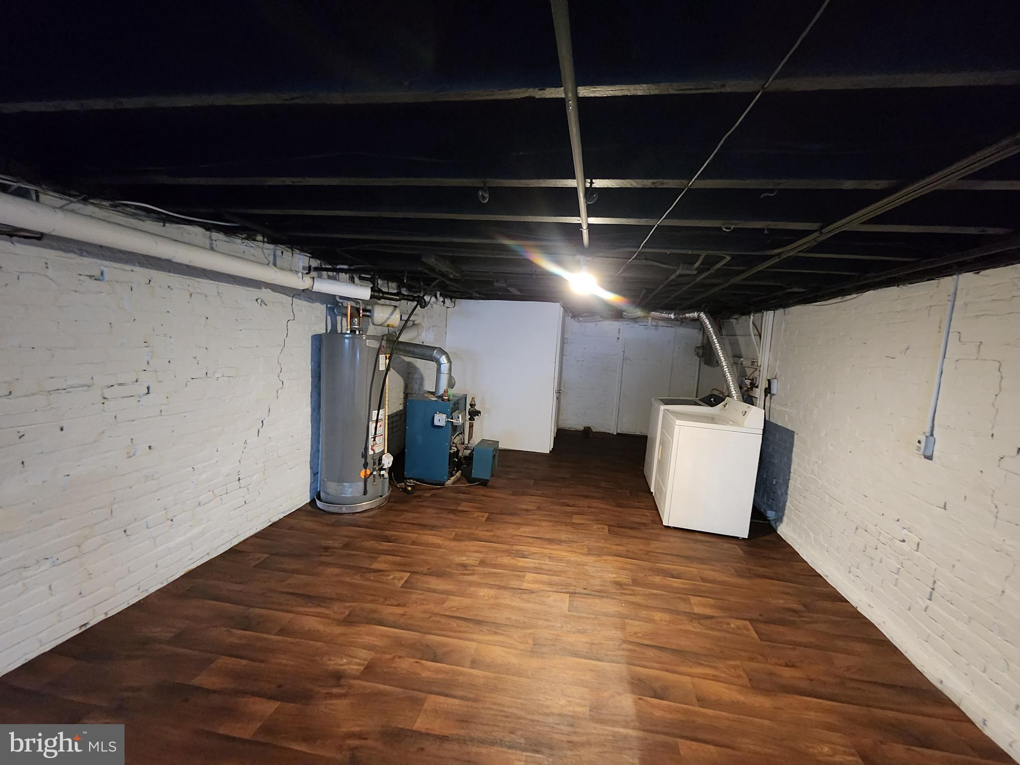 2014 East Lanvale Street Baltimore, MD 21213 - Photo 18 of 32 a view of a storage & utility room