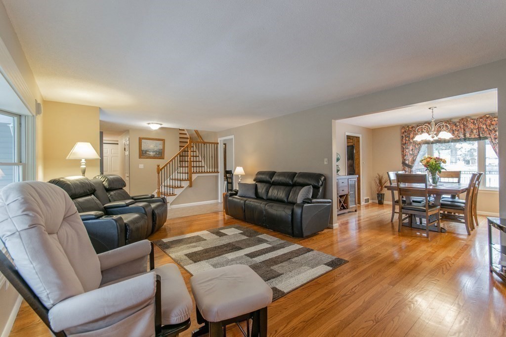 135 Edgewater Road Agawam, MA 01001 - Photo 12 of 42 Gallery Image 12