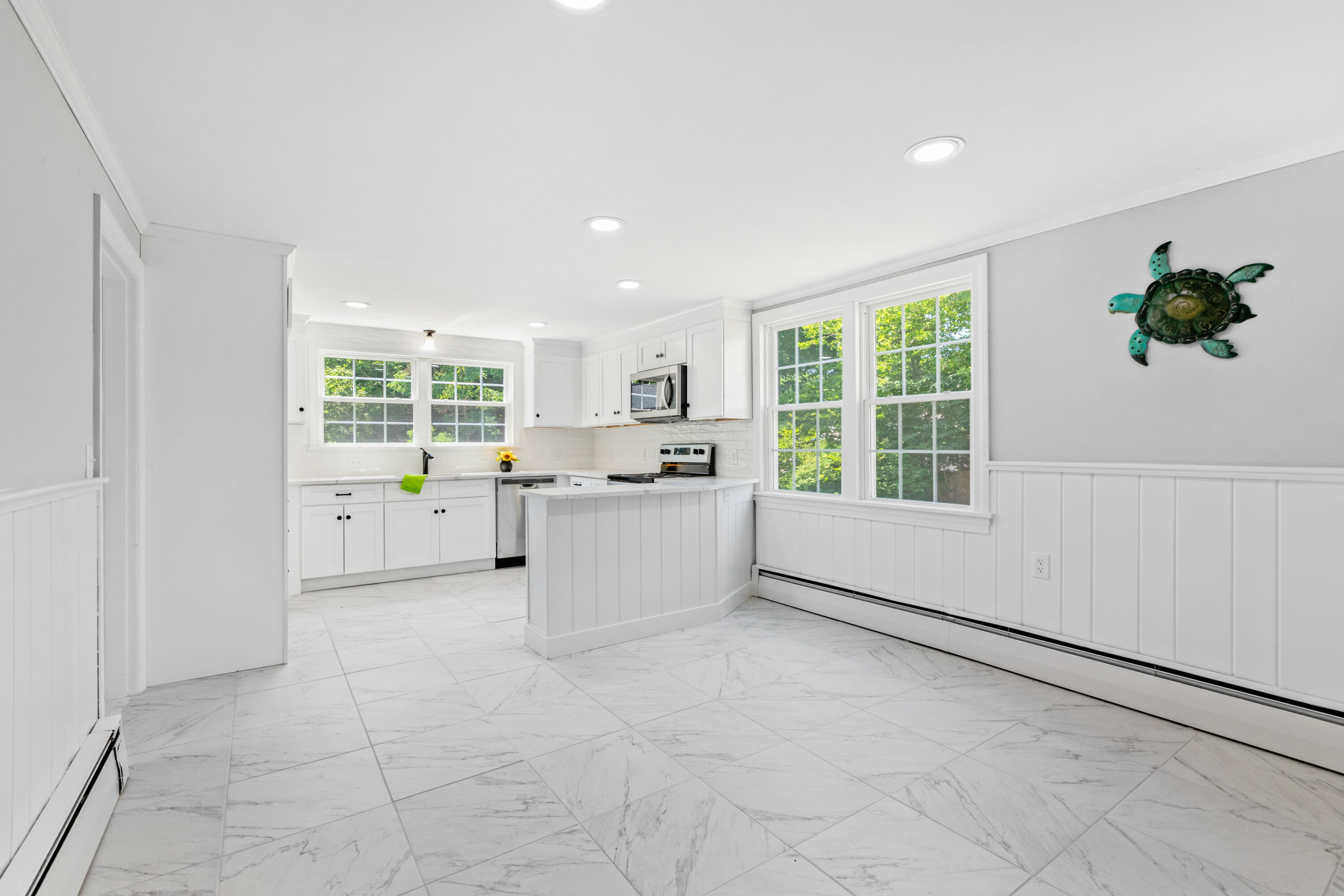 31 Jones Road Falmouth, MA 02540 - Photo 15 of 52 025