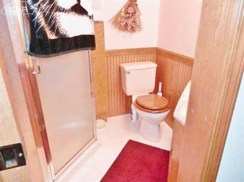 3489 East Rolston Road Fenton, MI 48430 - Photo 23 of 29 20443701-22.JPG