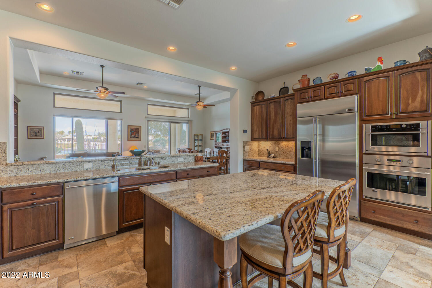 16422 West Berkeley Road Goodyear, AZ 85395 - Photo 9 of 28 Large eating/prep bar