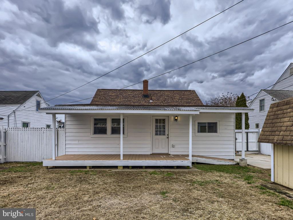8230 Longpoint Road Dundalk, MD 21222 - Photo 25 of 28