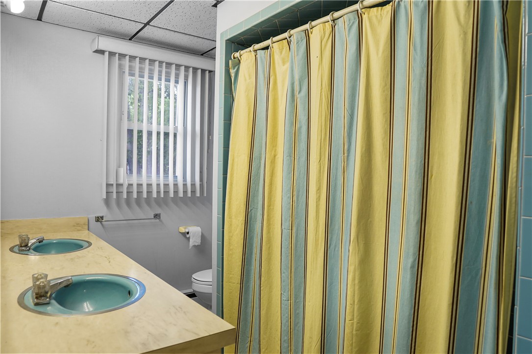 27 Contillo Drive Johnston, RI 02919 - Photo 12 of 22