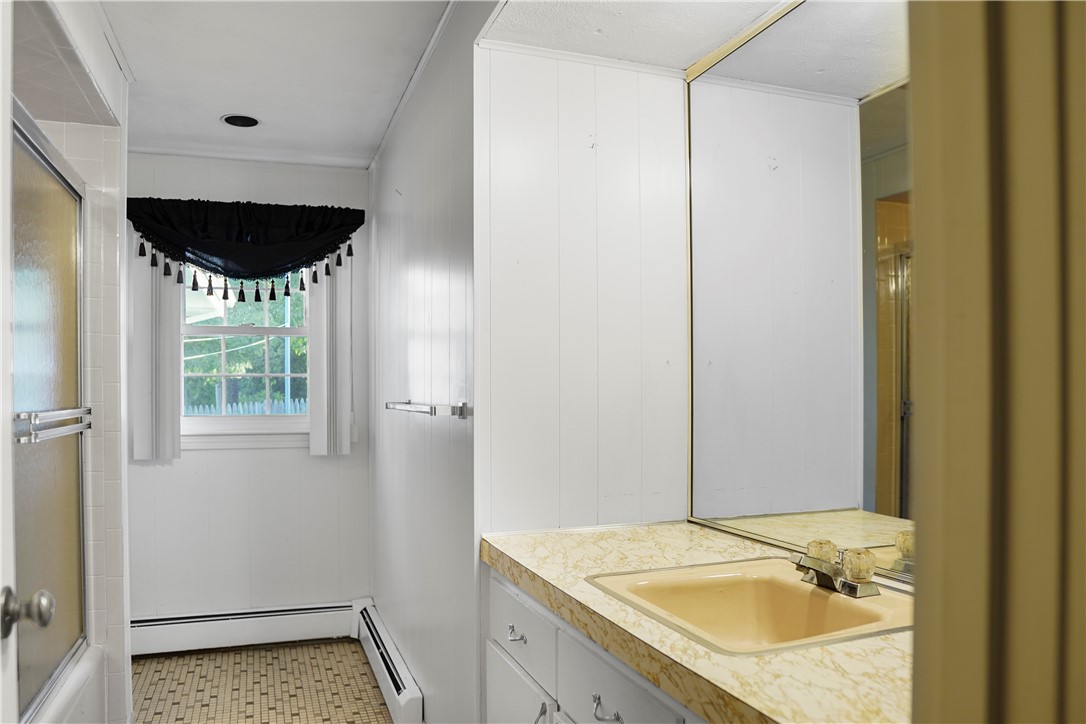 27 Contillo Drive Johnston, RI 02919 - Photo 13 of 22