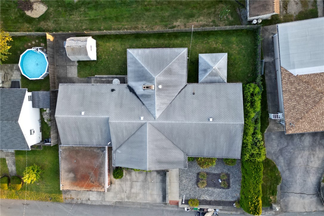 27 Contillo Drive Johnston, RI 02919 - Photo 3 of 22