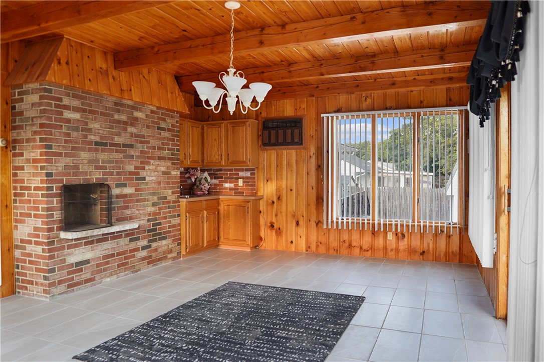 27 Contillo Drive Johnston, RI 02919 - Photo 7 of 22