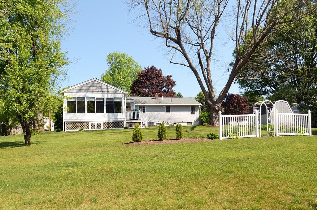 16 Freeman Road Chelmsford, MA 01824 - Photo 28 of 29