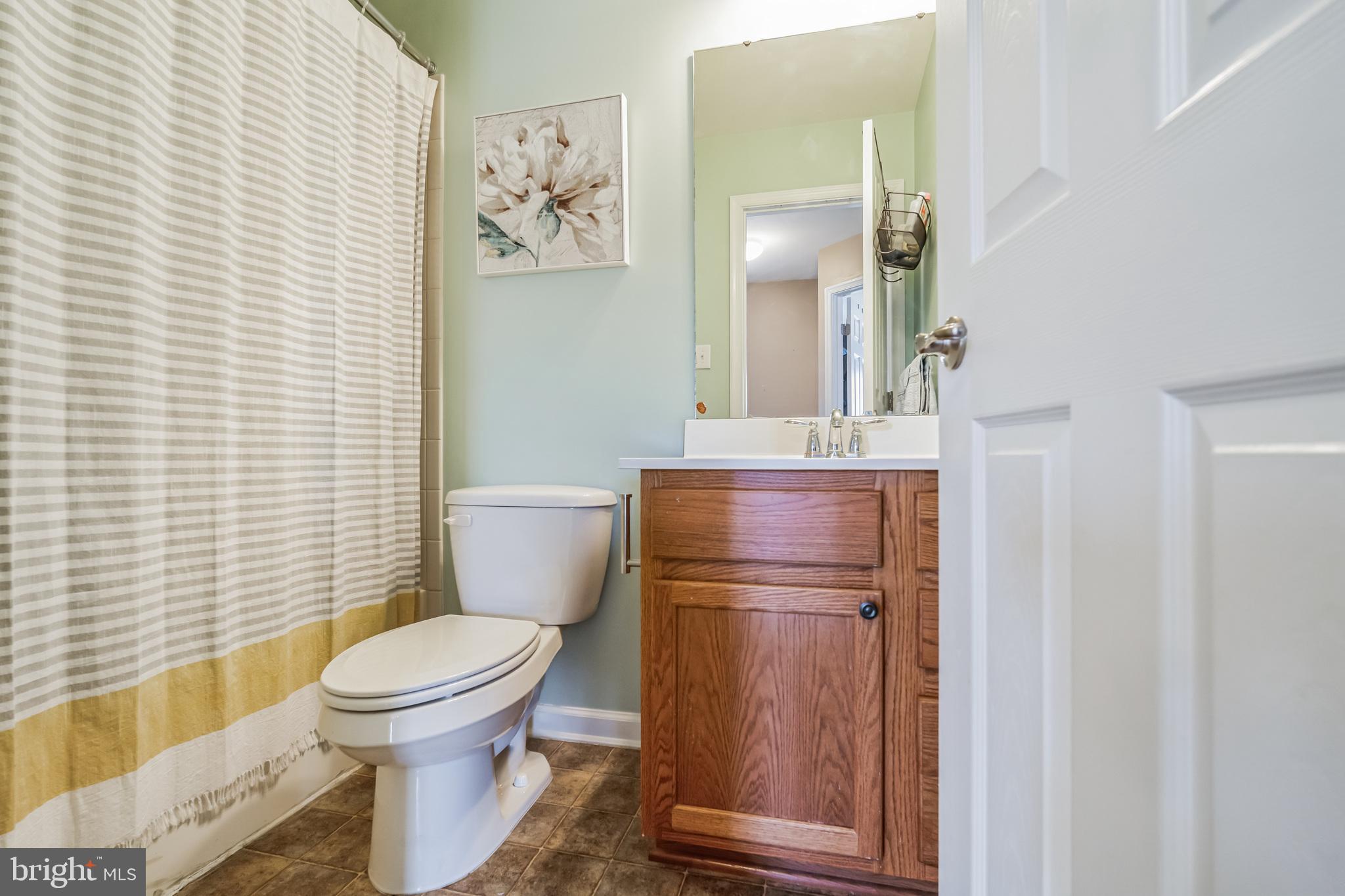 248 Staggerbush Road Williamstown, NJ 08094 - Photo 10 of 22 Upstairs hall bath
