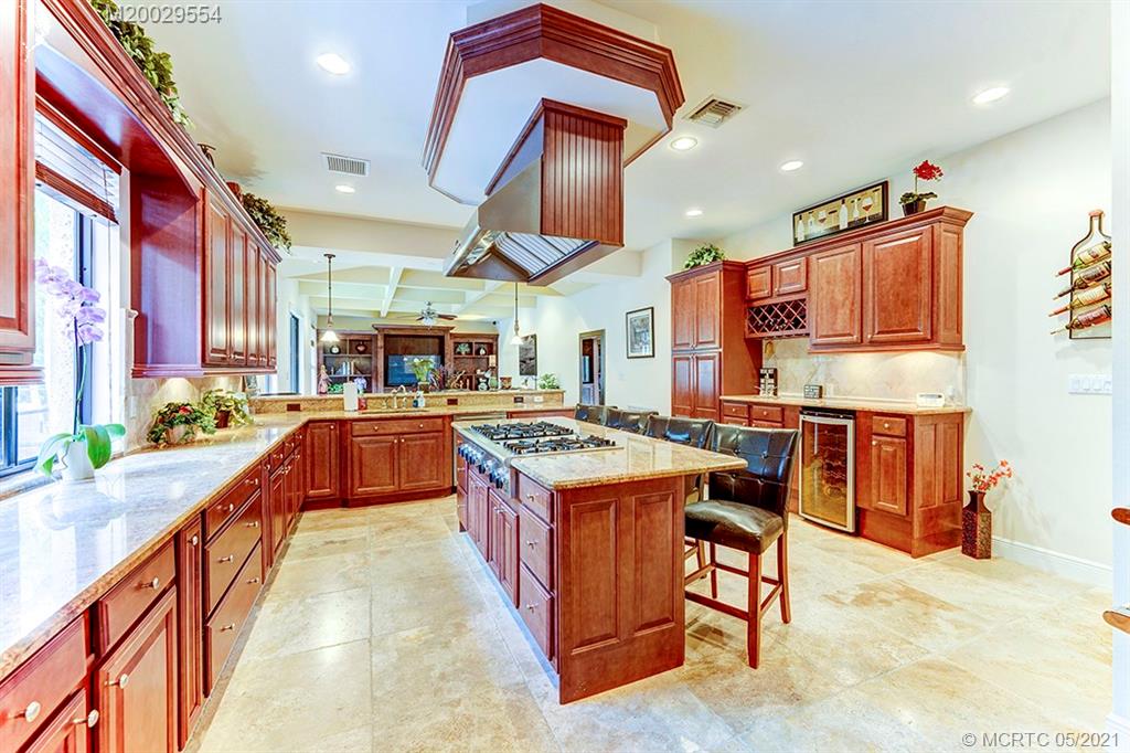 3 Marguerita Road Stuart, FL 34996 - Photo 12 of 49 Gallery Image 12