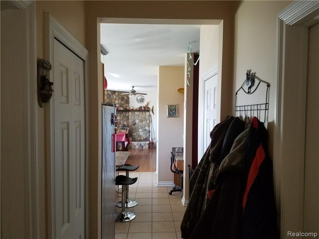 4466 Evans Road Holly, MI 48442 - Photo 16 of 38 20170408_104939.jpg