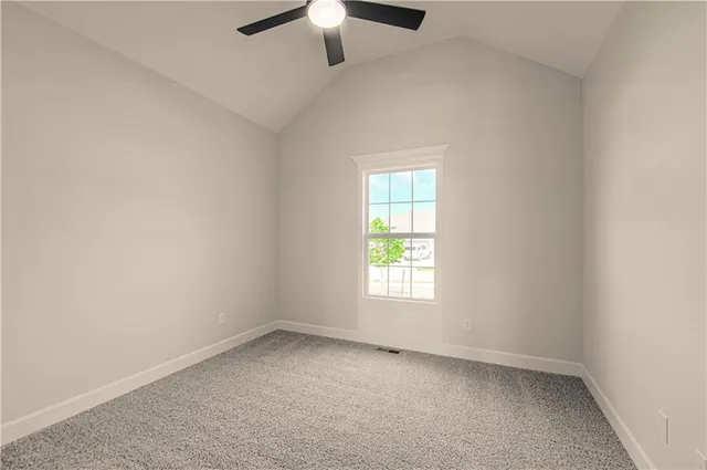 $629,900 | 9810 North Laurel Avenue, Kansas City, MO 64157