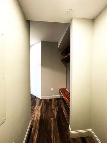 $1,860 | 25 Lowell Street, Unit 202, Manchester, NH 03101