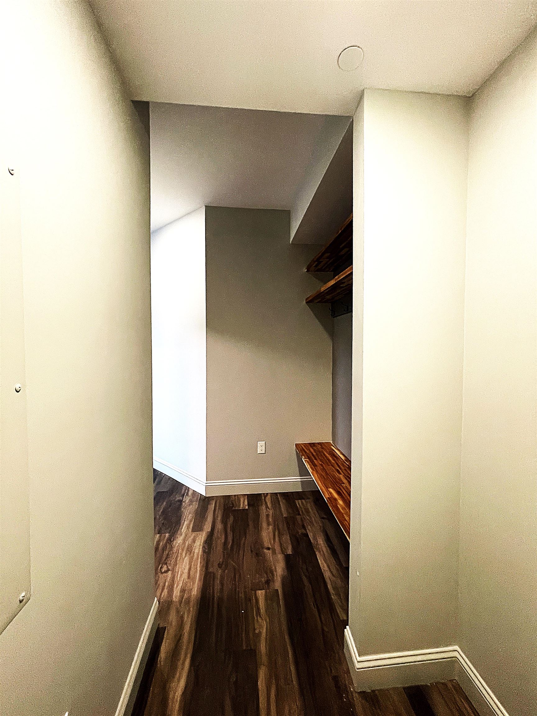 25 Lowell Street, Unit 202 Manchester, NH 03101 - Photo 10 of 12