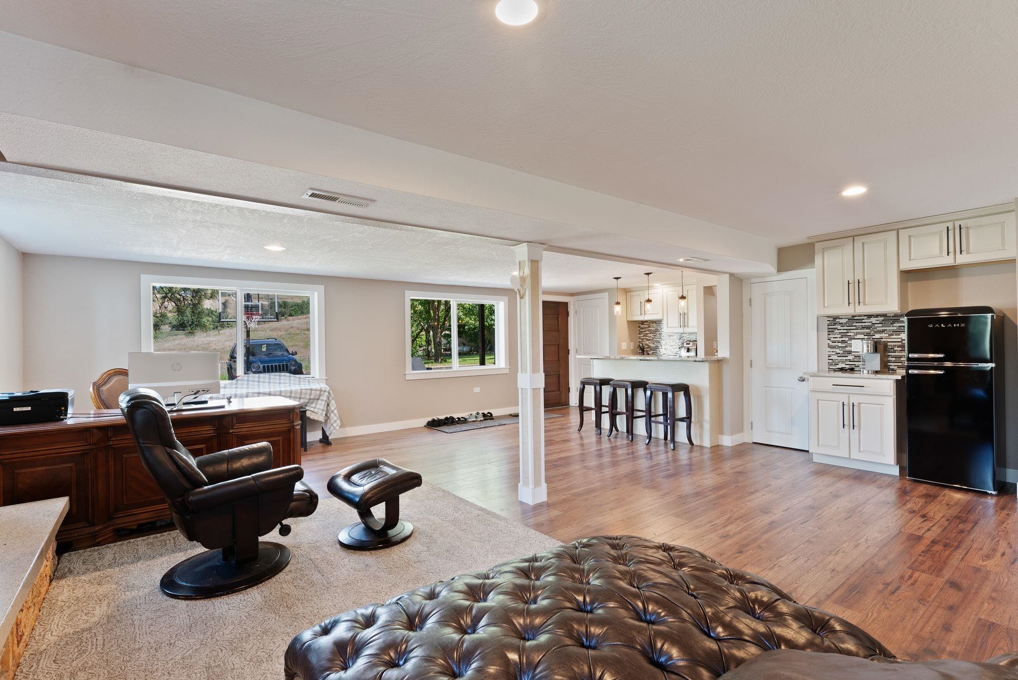 6221 North Highview Lane Spokane, WA 99217 - Photo 17 of 37