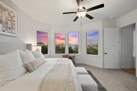 $660,000 | 6320 Empresa Drive, Austin, TX 78738