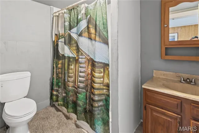 $75,000 | 205 Ayres Street, White Hall, IL 62092