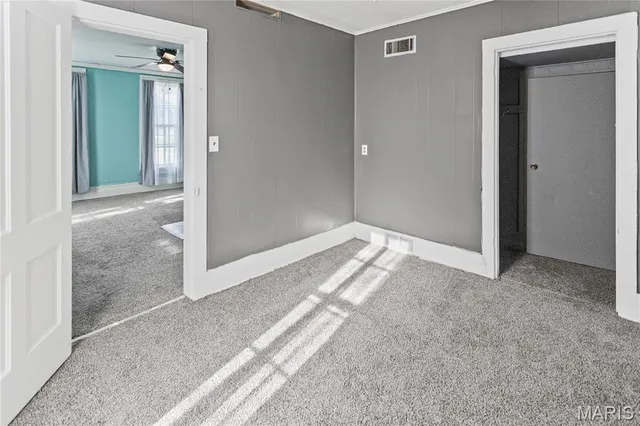 $75,000 | 205 Ayres Street, White Hall, IL 62092