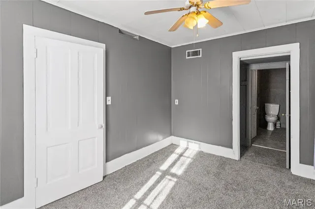 $75,000 | 205 Ayres Street, White Hall, IL 62092