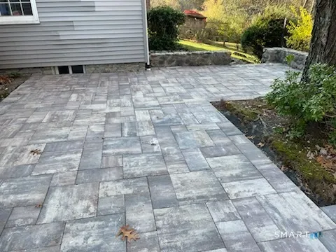 $3,200 | 37 Old Wheeler Lane, Avon, CT 06001