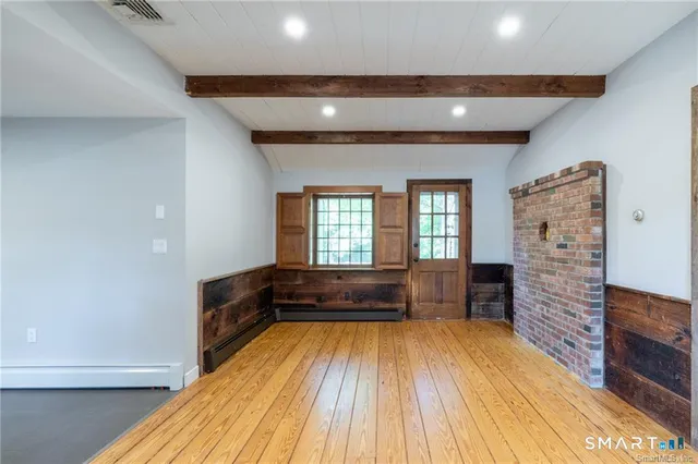 $3,200 | 37 Old Wheeler Lane, Avon, CT 06001