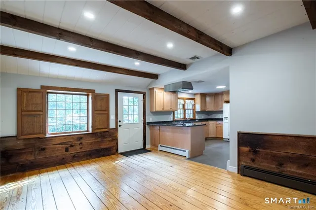 $3,200 | 37 Old Wheeler Lane, Avon, CT 06001