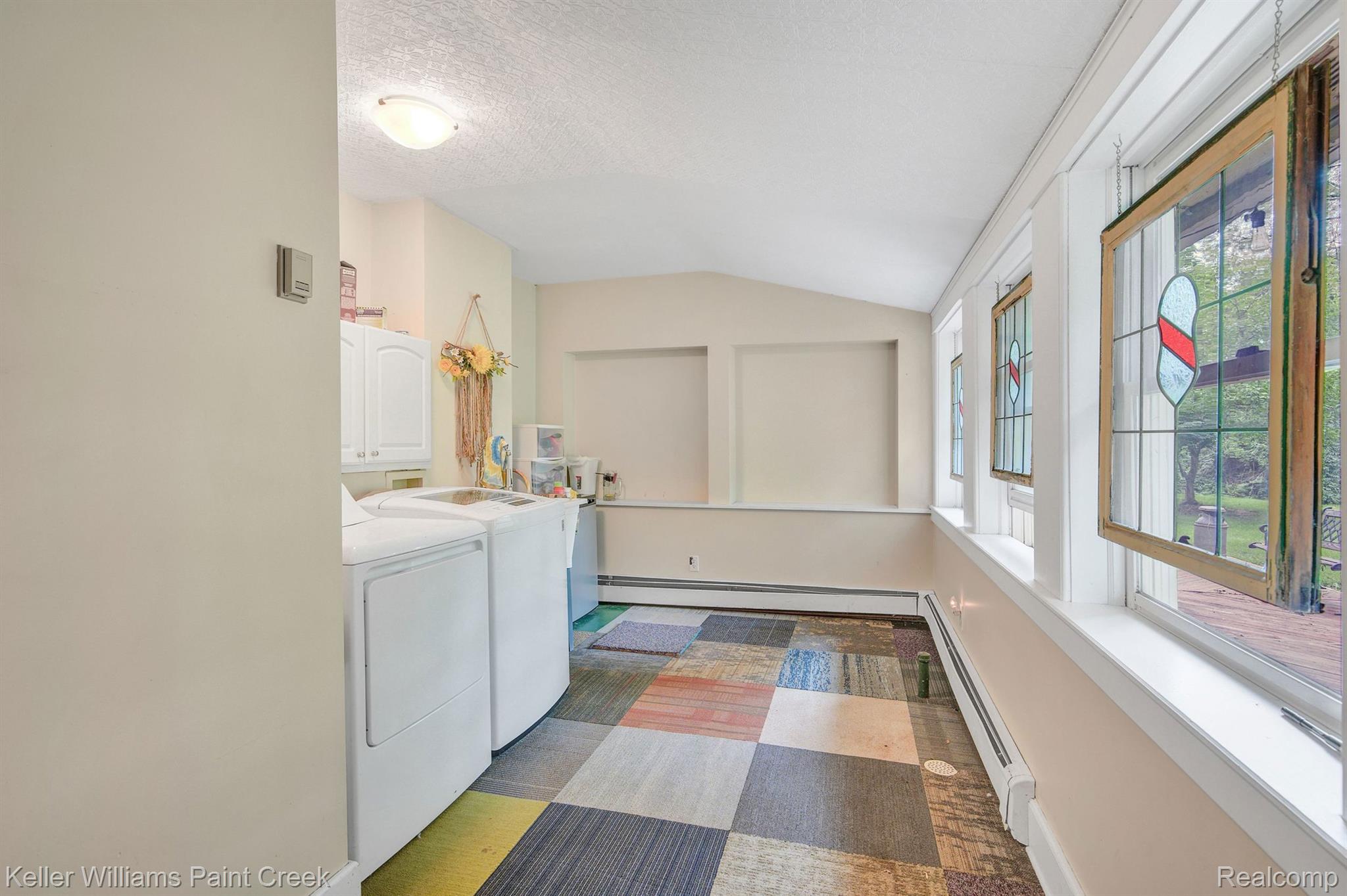 60951 Mt Vernon Road Rochester, MI 48306 - Photo 19 of 32 Gallery Image 19