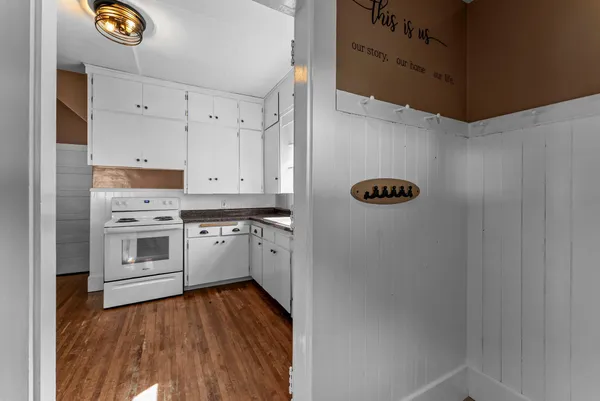 $259,000 | 16030 Maple Lane, Center City, MN 55012