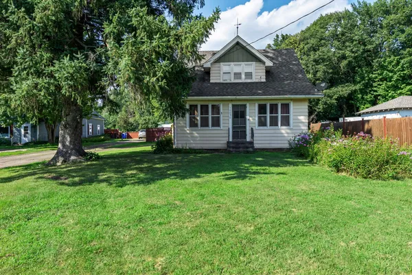 $259,000 | 16030 Maple Lane, Center City, MN 55012