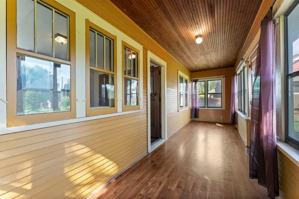 $259,000 | 16030 Maple Lane, Center City, MN 55012