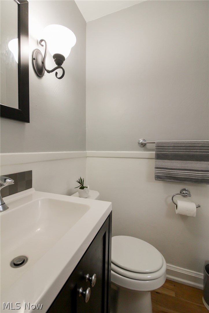 1366 Croyden Road Lyndhurst, OH 44124 - Photo 17 of 34 Gallery Image 17