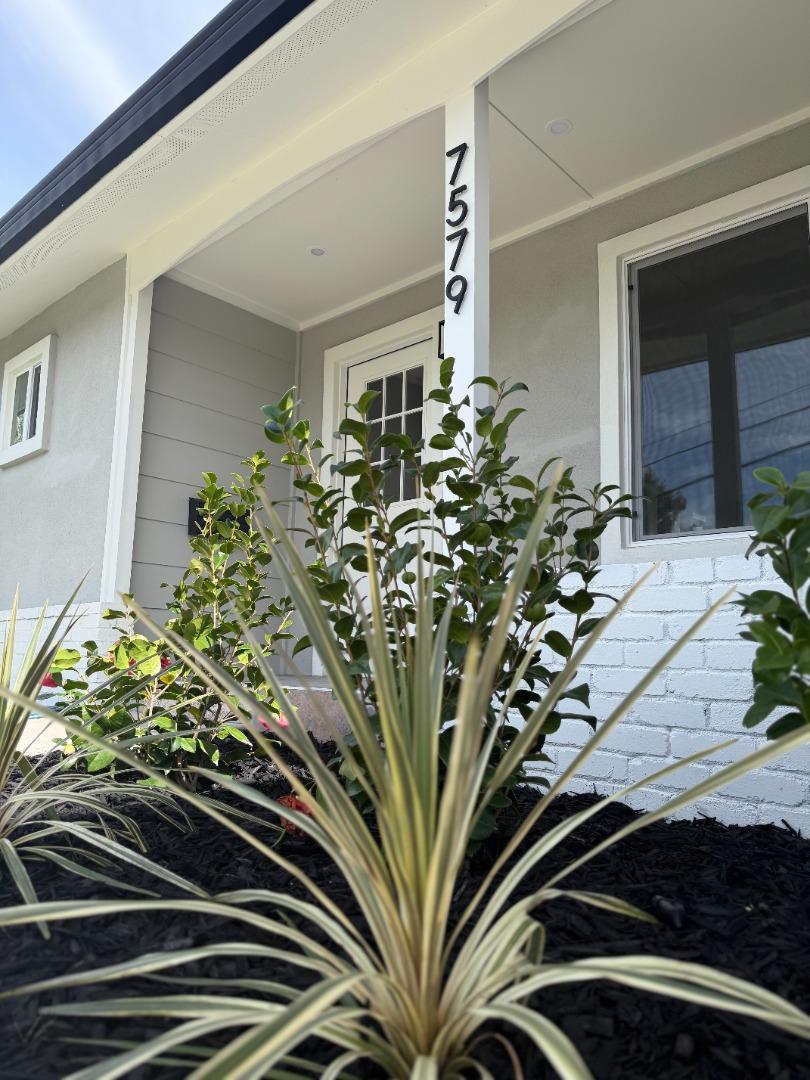 7579 Burnham Way Dublin, CA 94568 - Photo 4 of 21