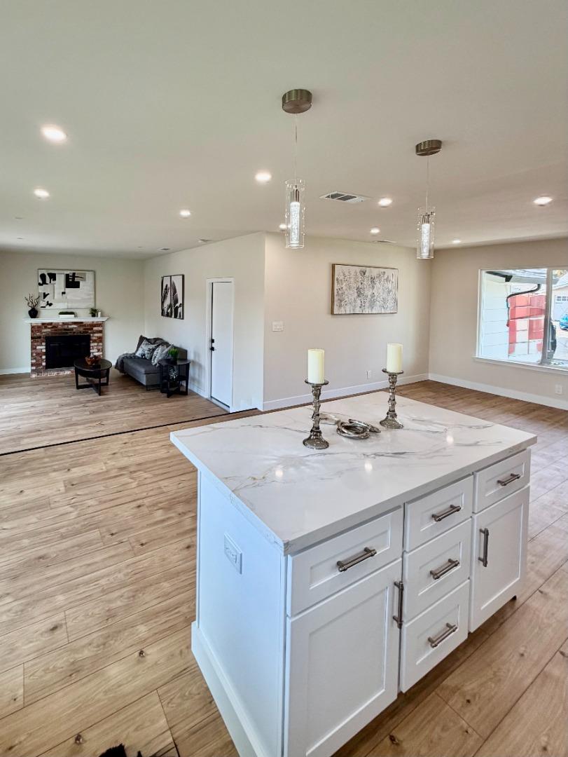7579 Burnham Way Dublin, CA 94568 - Photo 8 of 21