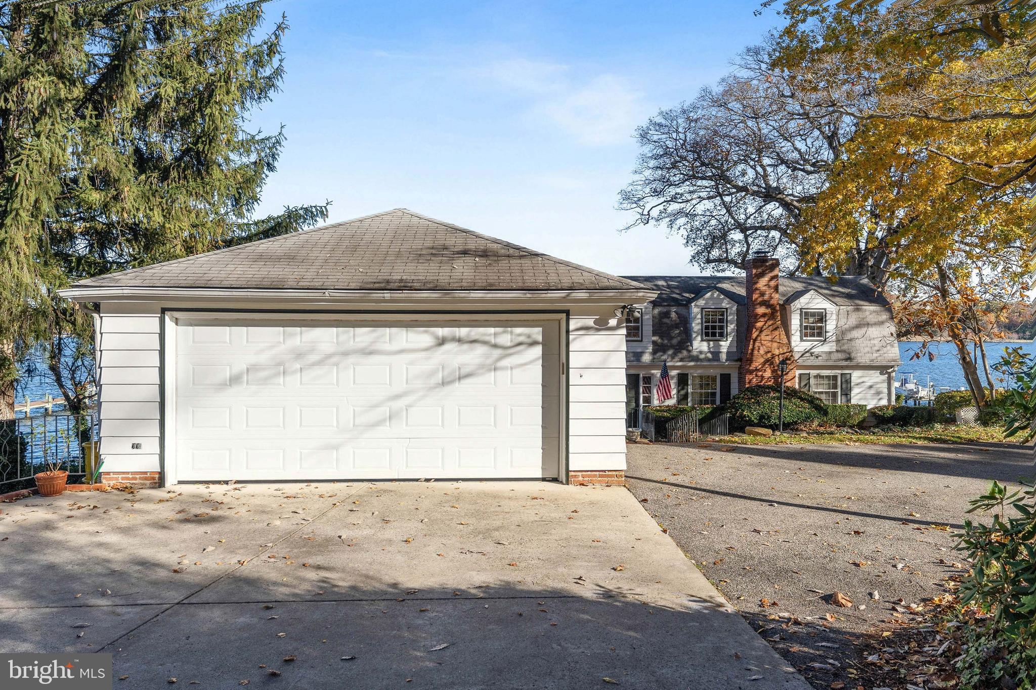 1836 Cove Point Road Annapolis, MD 21401 - Photo 5 of 36 Attached oversized two car garage