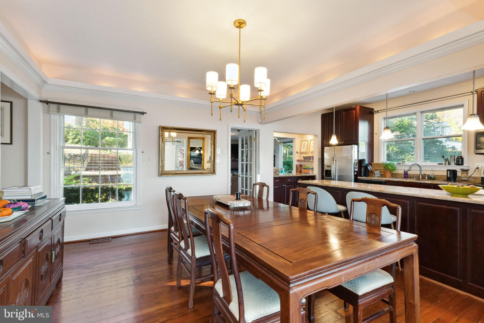 1836 Cove Point Road Annapolis, MD 21401 - Photo 8 of 36 Renovated in 2009 with new fixtures thru out