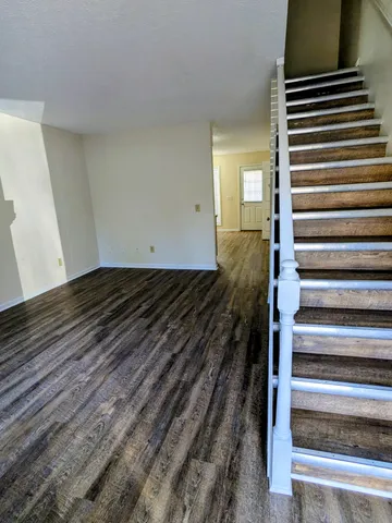 $950 | 1030 Brookview Drive, Unit 21C, Franklin, KY 42134