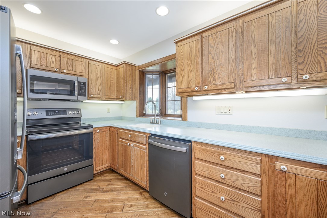 46675 Clarkson Road Rogers, OH 44455 - Photo 9 of 50