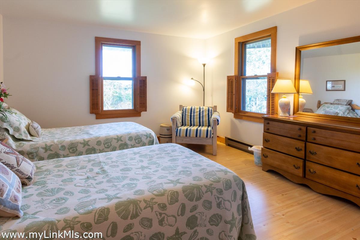 197 A Madaket Road Nantucket, MA 02554 - Photo 12 of 15 Gallery Image 12