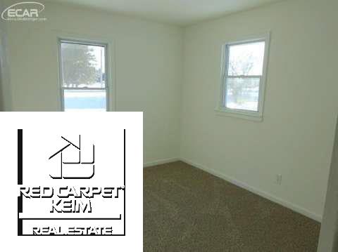 8189 North Vassar Road Mount Morris, MI 48458 - Photo 9 of 11 20429491-8.JPG