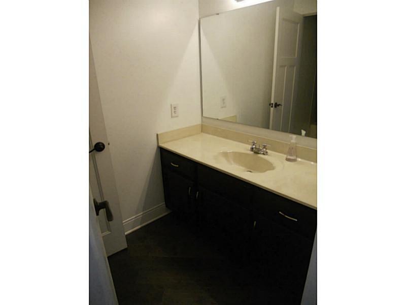 7649 River Road Indianapolis, IN 46240 - Photo 21 of 24 Gallery Image 21