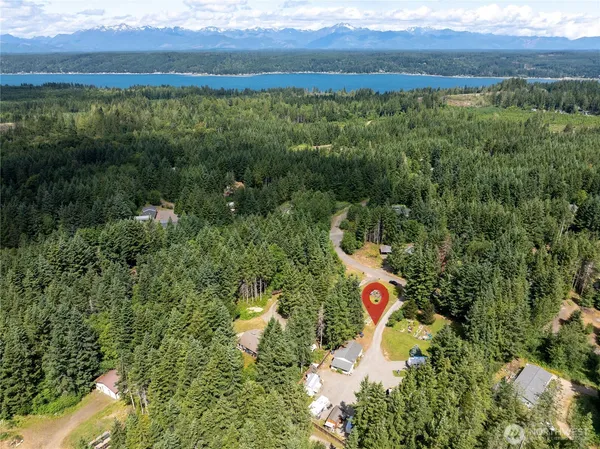 $489,900 | 30 East Richardson Road, Belfair, WA 98528